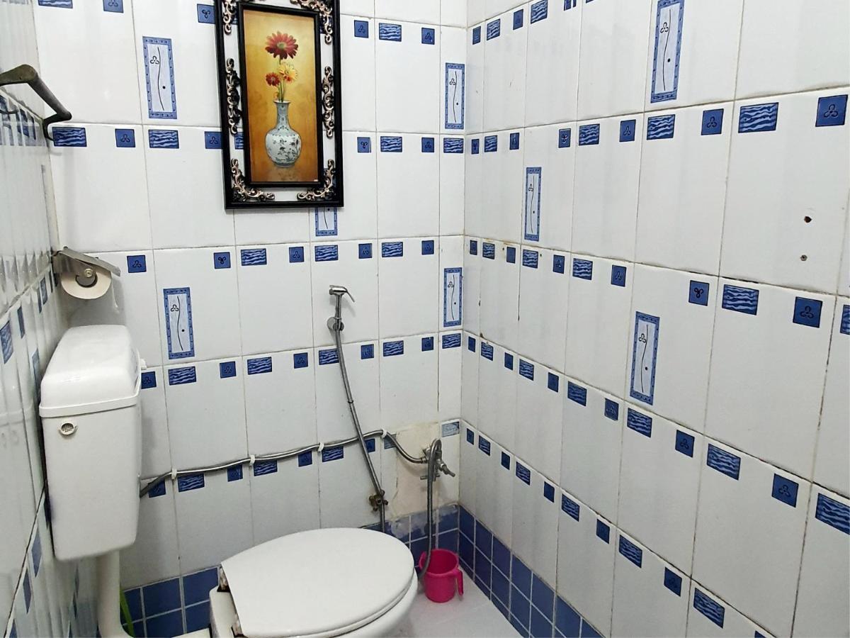 Aditya Premium Homestay- Furnished Air Conditioned- 2bhk *