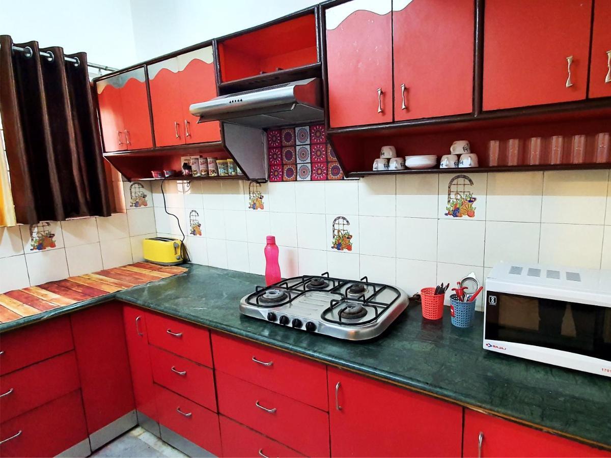 Aditya Premium Homestay- Furnished Air Conditioned- 2bhk *